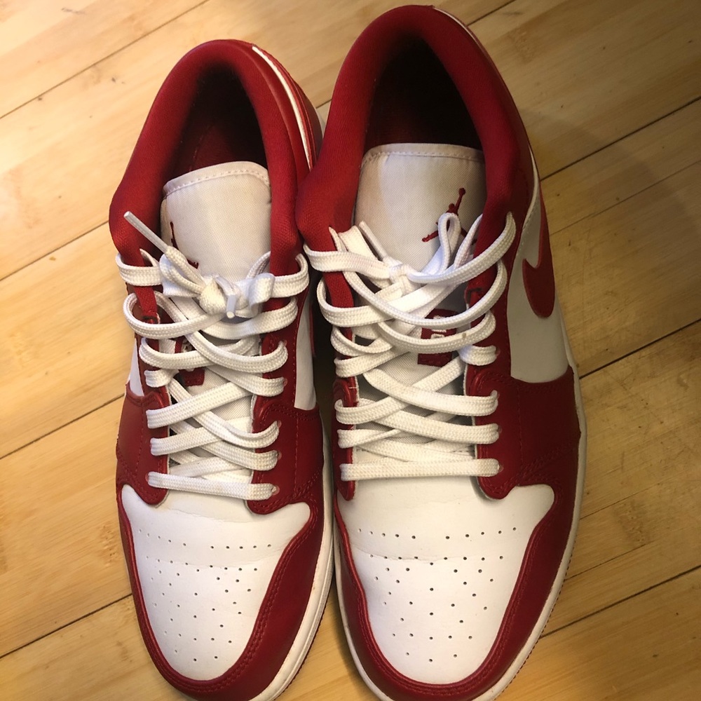 Jordan gym reds 1s